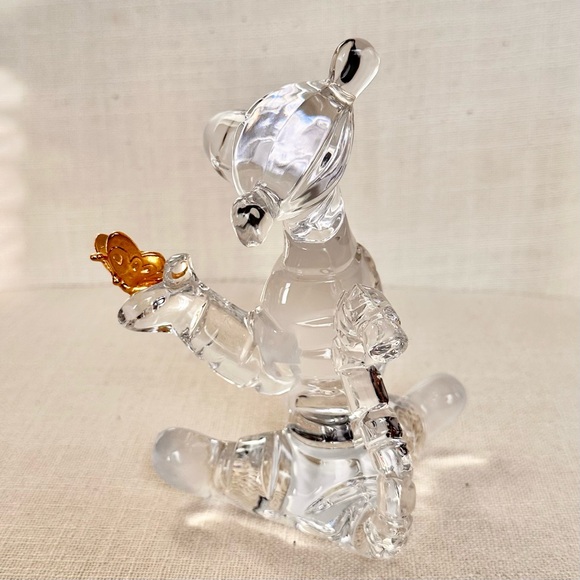 Lenox Winnie the Pooh Collection Disney Tigger with Gold Butterfly Figurine - Picture 3 of 12